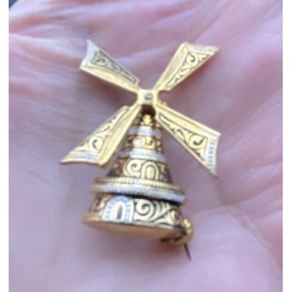Vintage Windmill Brooch Moving Spins Gold Tone Black Signed SPAIN Whimsical - Picture 2 of 7